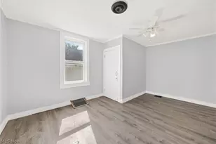 2763 W 32nd St, Loveland, OH 44113 - Photo 24