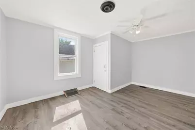 2763 W 32nd Street, Loveland, OH 44113 - Photo 24