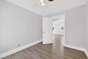 2763 W 32nd St, Loveland, OH 44113 - Photo 20