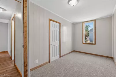 533 W Bank Street, Uhrichsville, OH 44683 - Photo 24