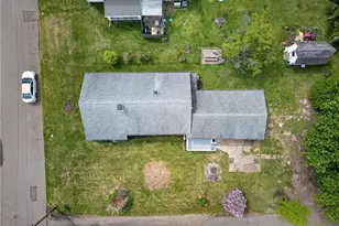 533 W Bank St, Uhrichsville, OH 44683 - Photo 42