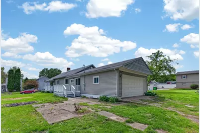 533 W Bank Street, Uhrichsville, OH 44683 - Photo 38
