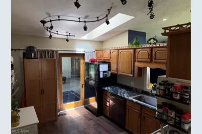 634 Georgetown Avenue, Elyria, OH 44035 - Photo 2
