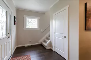 3880 Washington Park Blvd, Newburgh Heights, OH 44105 - Photo 8