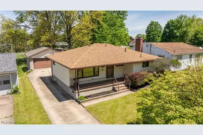 640 Tenney Avenue, Campbell, OH 44405 - Photo 6