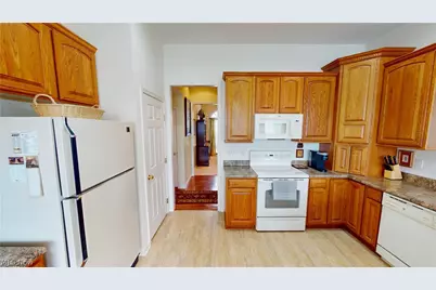 1003 Nature Wood Circle, Kent, OH 44240 - Photo 18