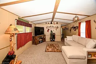 2737 Barn Dr SW, Canton, OH 44706 - Photo 8