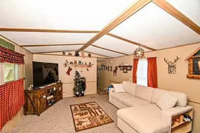 2737 Barn Drive SW, Canton, OH 44706 - Photo 6