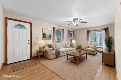 485 Grosvenor Avenue NW, Massillon, OH 44647 - Photo 2