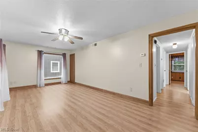 485 Grosvenor Avenue NW, Massillon, OH 44647 - Photo 4
