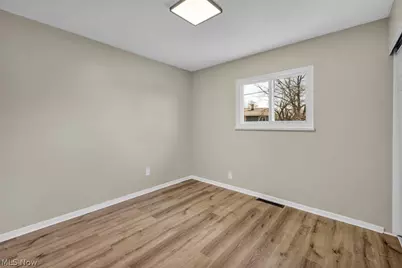 5863 Kimberly Drive, Huber Heights, OH 44146 - Photo 28