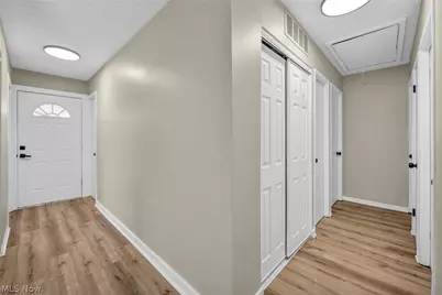 5863 Kimberly Drive, Huber Heights, OH 44146 - Photo 6