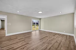 5863 Kimberly Dr, Huber Heights, OH 44146 - Photo 16