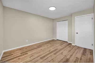 5863 Kimberly Drive, Huber Heights, OH 44146 - Photo 32