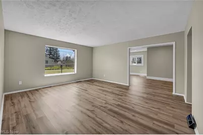 5863 Kimberly Drive, Huber Heights, OH 44146 - Photo 6