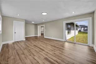 5863 Kimberly Dr, Huber Heights, OH 44146 - Photo 16