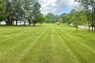 1266 Warren Chapel Rd, Fleming, OH 45729 - Photo 2