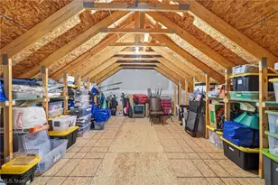 8704 Wakefield Run, North Ridgeville, OH 44039 - Photo 28