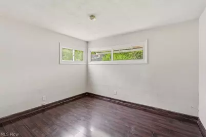 1637 Hanover Street, Cuyahoga Falls, OH 44221 - Photo 18