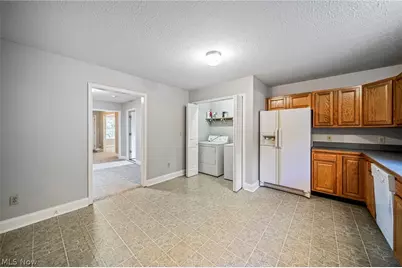 585-583 E Buchtel Avenue, Akron, OH 44304 - Photo 14