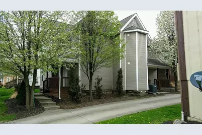 585-583 E Buchtel Avenue, Akron, OH 44304 - Photo 2