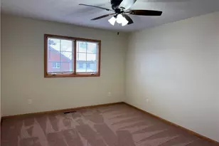 1390 Reimer Rd, Wadsworth, OH 44281 - Photo 12
