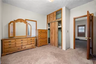 2011 E 31st St, Lorain, OH 44055 - Photo 12