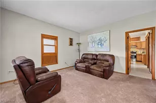 2011 E 31st St, Lorain, OH 44055 - Photo 10
