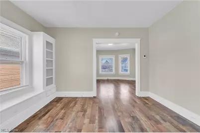 414 E 148th Street #2/UP, Loveland, OH 44110 - Photo 6
