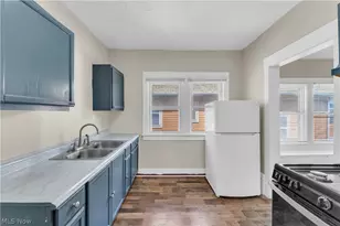 414 E 148th St, Loveland, OH 44110 - Photo 10