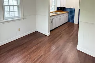 324 11th St, Elyria, OH 44035 - Photo 8