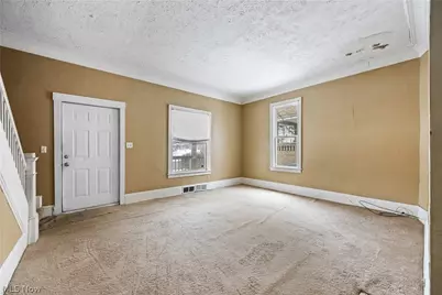 124 Roswell Street, Akron, OH 44305 - Photo 4
