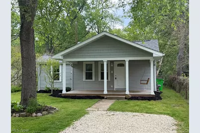 230 Hunter Avenue, Munroe Falls, OH 44262 - Photo 1