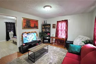 1905 Covert St, Parkersburg, WV 26101 - Photo 4