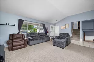 25082 Randall Dr, North Olmsted, OH 44070 - Photo 6