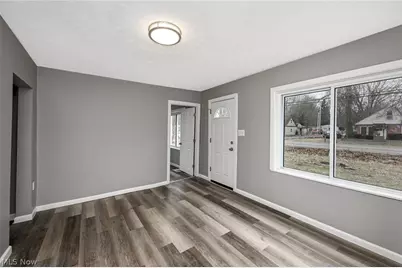 2255 Lake Road, Akron, OH 44312 - Photo 4