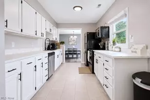 4872 Forest Rd, Mentor, OH 44060 - Photo 8