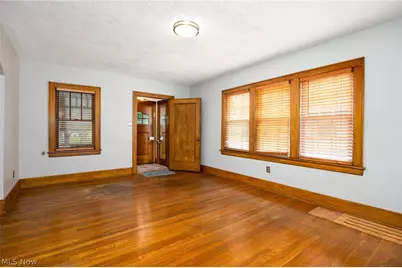 1633 Glenmount Avenue, Akron, OH 44301 - Photo 10