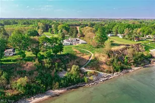 1300 Lake Rd, Conneaut, OH 44030 - Photo 2