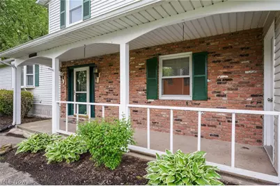 10471 Meadowhurst Lane, Chardon, OH 44024 - Photo 4