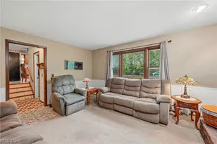 10471 Meadowhurst Ln, Chardon, OH 44024 - Photo 16