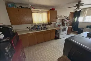 1013 Bradshaw Ave, East Liverpool, OH 43920 - Photo 14