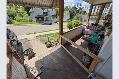 1013 Bradshaw Avenue, East Liverpool, OH 43920 - Photo 8