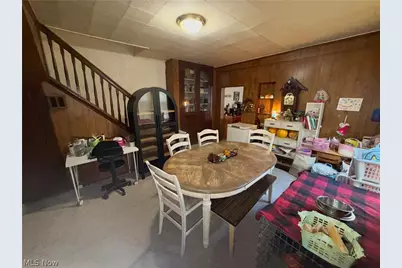 1013 Bradshaw Avenue, East Liverpool, OH 43920 - Photo 12