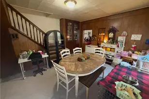 1013 Bradshaw Ave, East Liverpool, OH 43920 - Photo 12