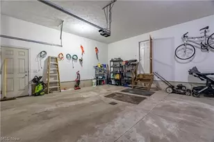 5263 Frederick St, Barberton, OH 44203 - Photo 30