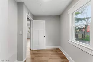 4512 Oak Park Ave, Loveland, OH 44109 - Photo 12