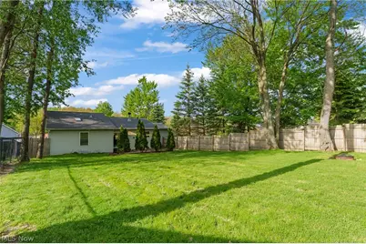 2330 Wedgewood Drive, Akron, OH 44312 - Photo 30
