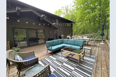 9350 Hidden Lake Drive, Chesterland, OH 44026 - Photo 44