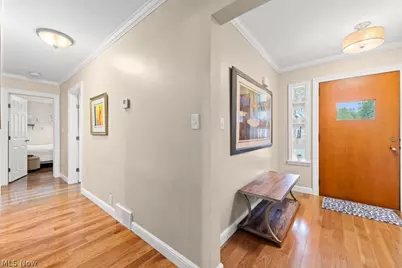 1319 Glamorgan Street, Alliance, OH 44601 - Photo 6